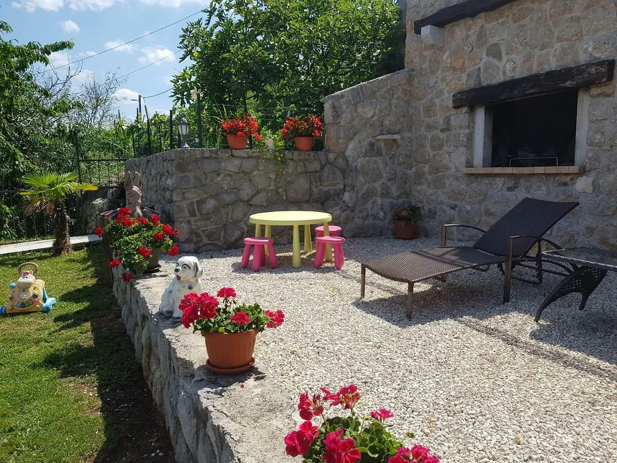 로브란 House Anastazia With Spectacular View 빌라 펜션