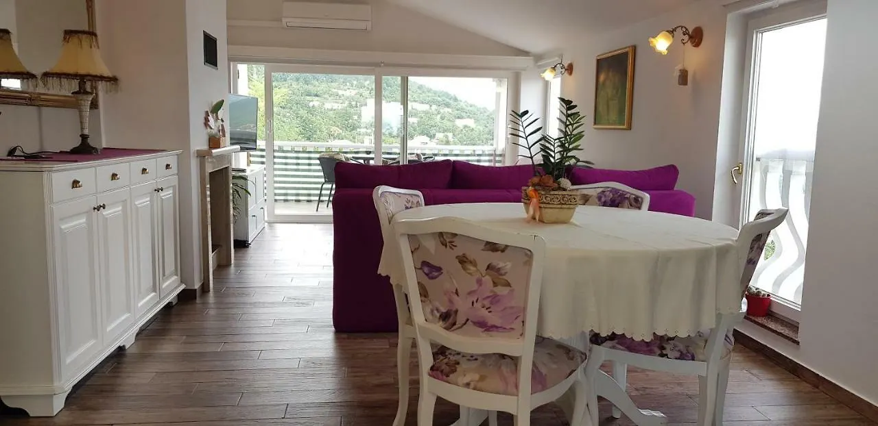 로브란 House Anastazia With Spectacular View 빌라 펜션